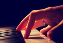 -乌迪内斯在主场大胜门兴，激情与荣耀交织的夜晚