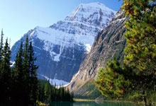 -乌迪内斯在主场大胜门兴，激情与荣耀交织的夜晚