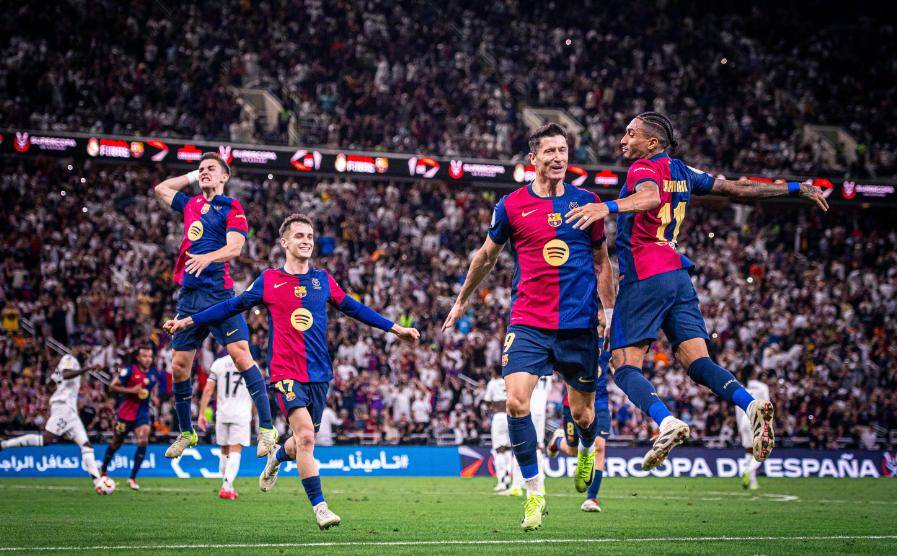 巴塞罗那替补球员崭露头角，助球队继续领跑积分榜的简单介绍