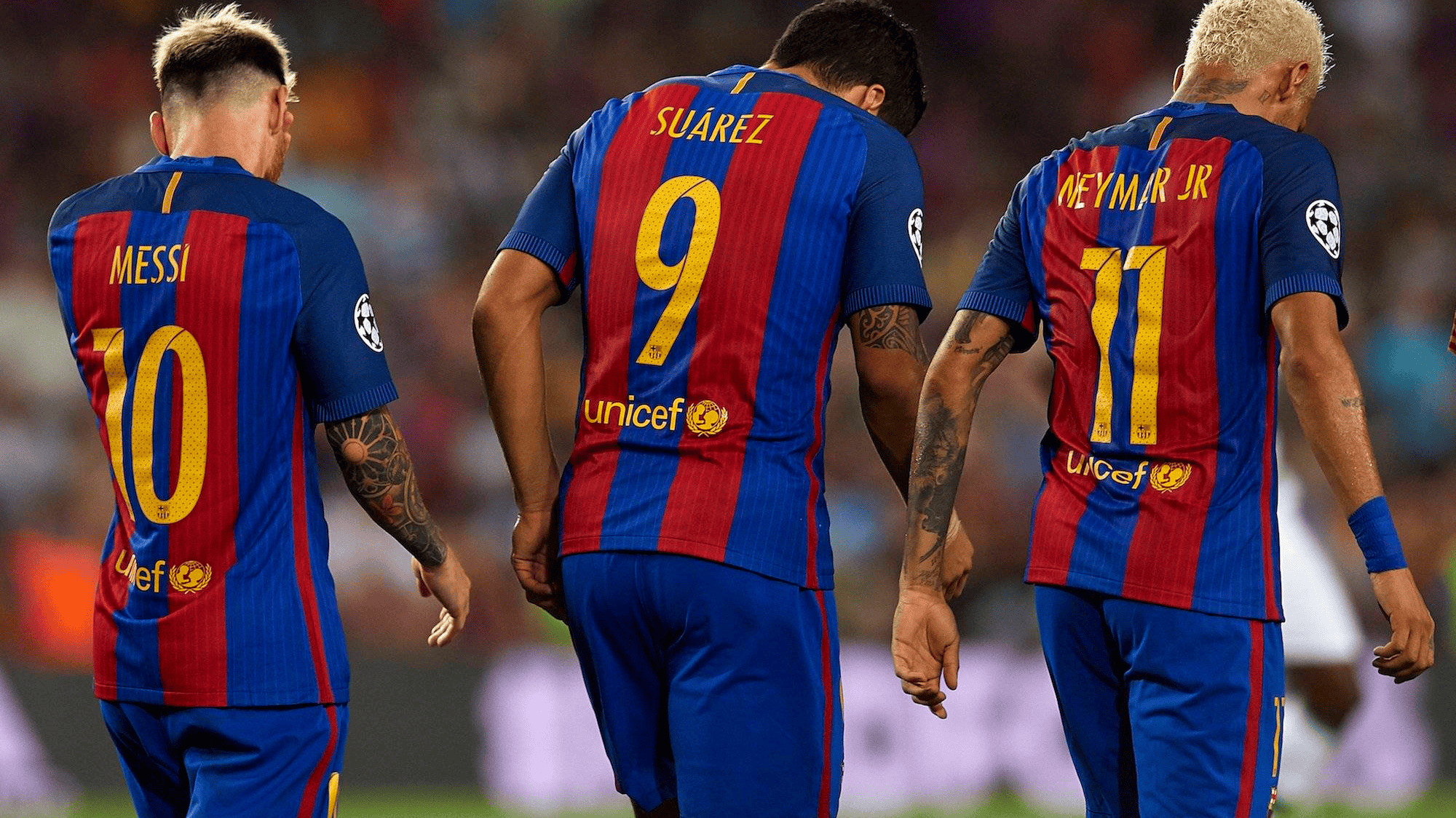 巴塞罗那主场战胜比利亚雷亚尔，保持西甲榜首的简单介绍