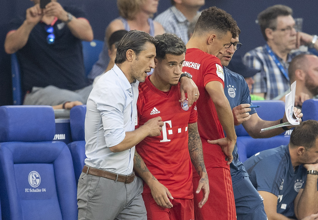 沙尔克连续三场不胜，危机四伏