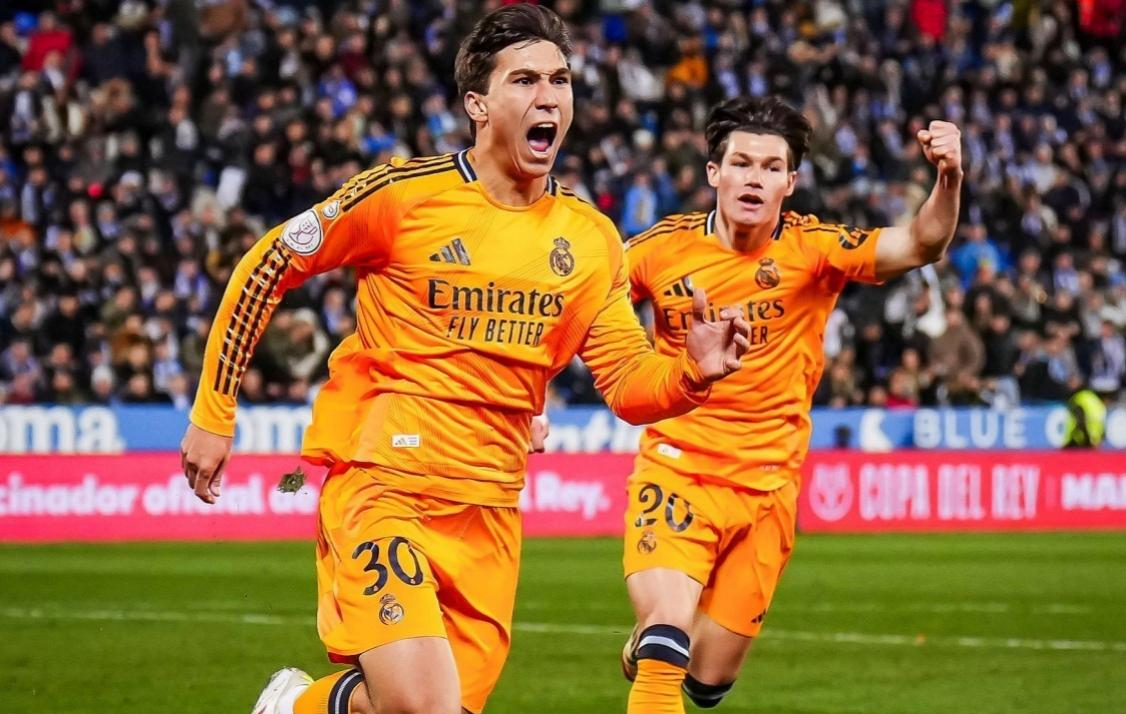 马刺队在对阵老鹰队中力挫热火队，送对手告负的简单介绍