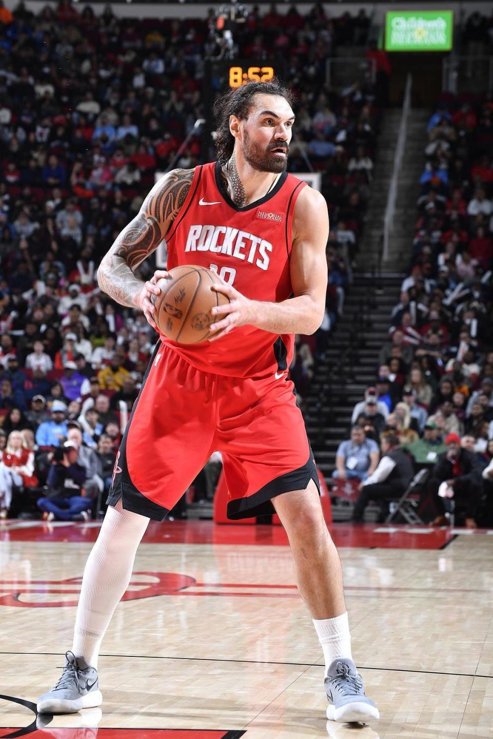 DB彩票官网-火箭队新援在比赛中展现全能实力