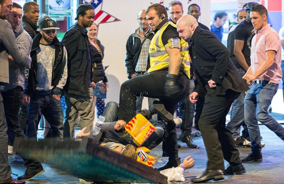 DB彩票平台-意大利队灾难性失利，引发球迷热议