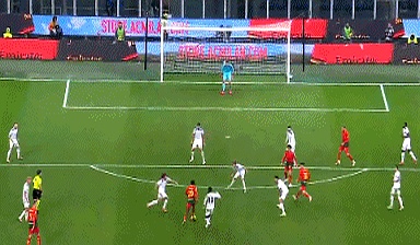 意大利队灾难性失利，引发球迷热议