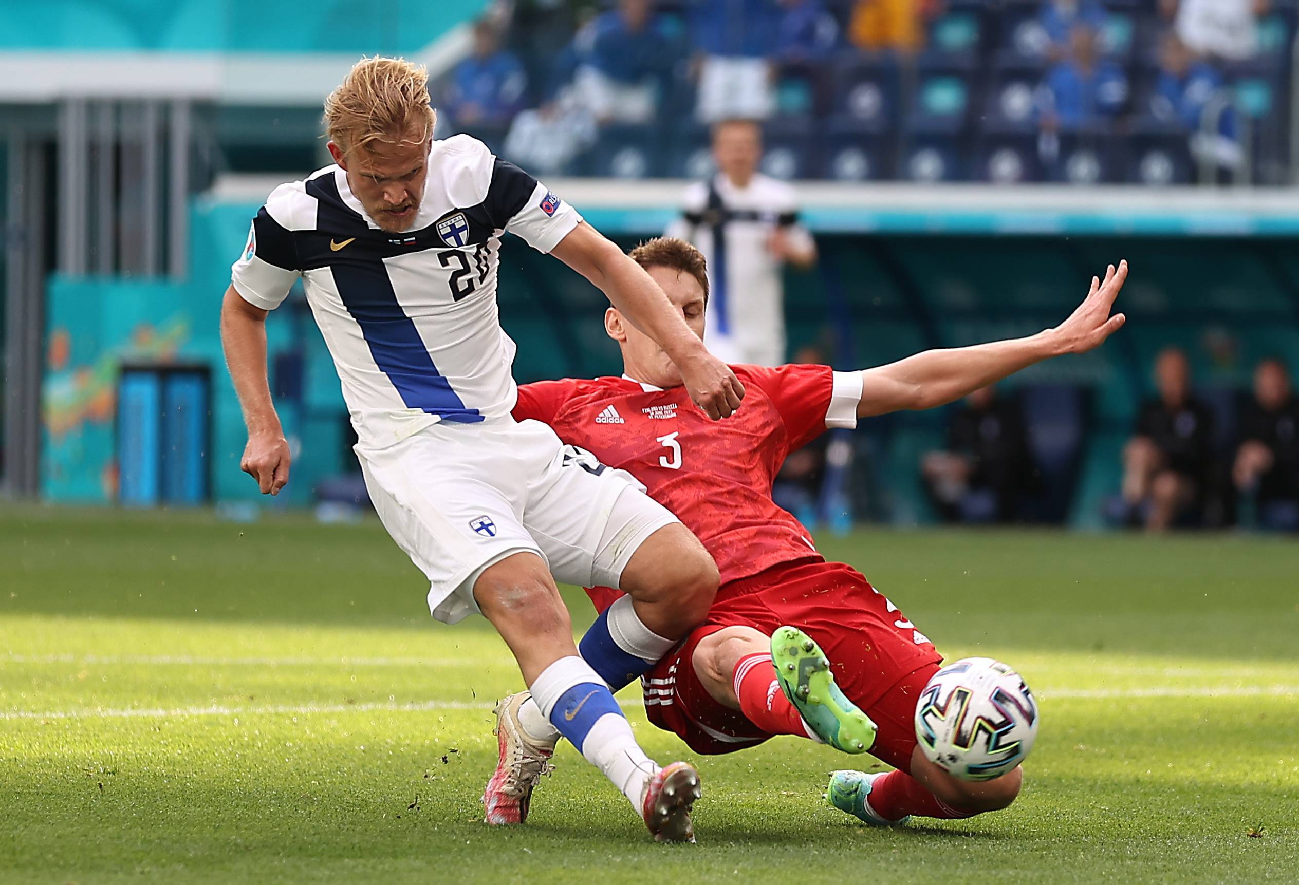 国外足球联赛带给球迷无尽乐趣