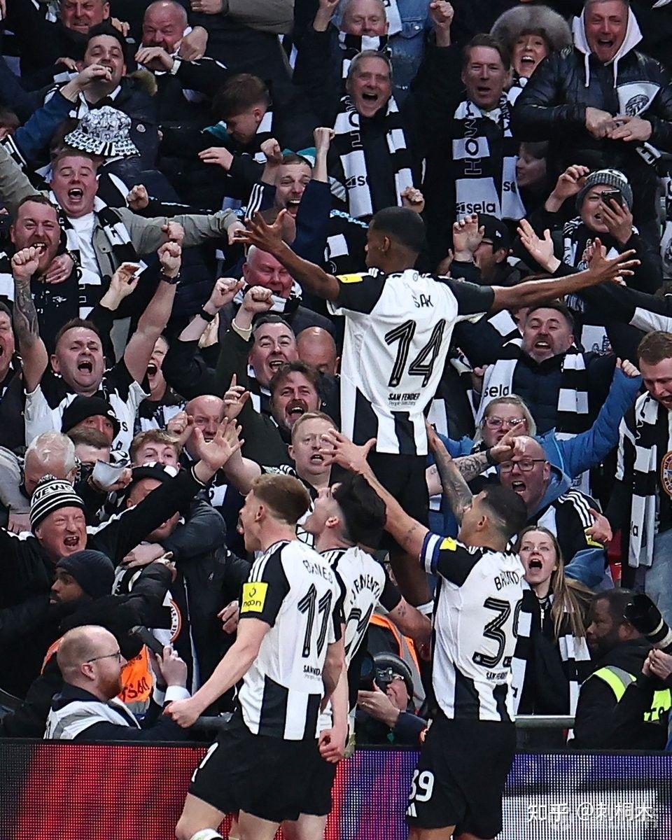 多宝彩票-英格兰球队踏上征程，冲击争夺冠军的简单介绍