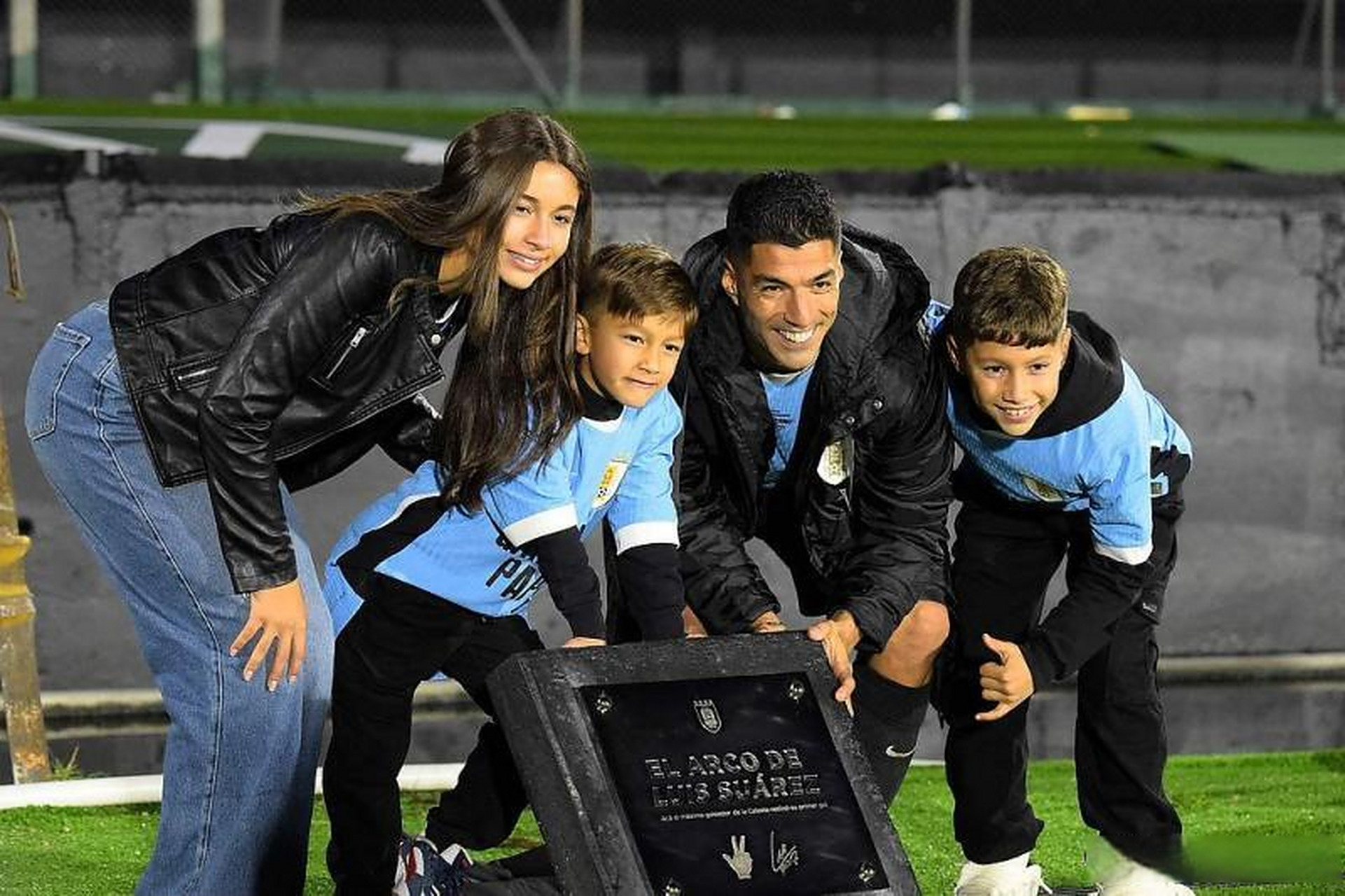 乌拉圭对决智利，苏亚雷斯再破门将为队带去胜利