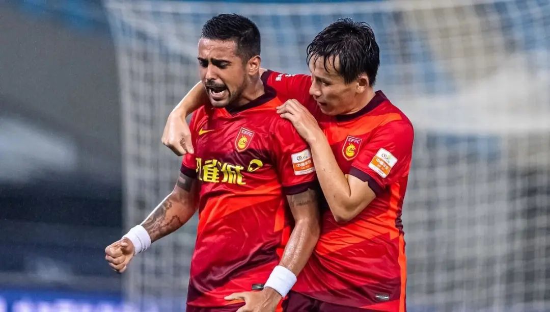 DB gaming-革命者队在联赛表现出色，占据上风