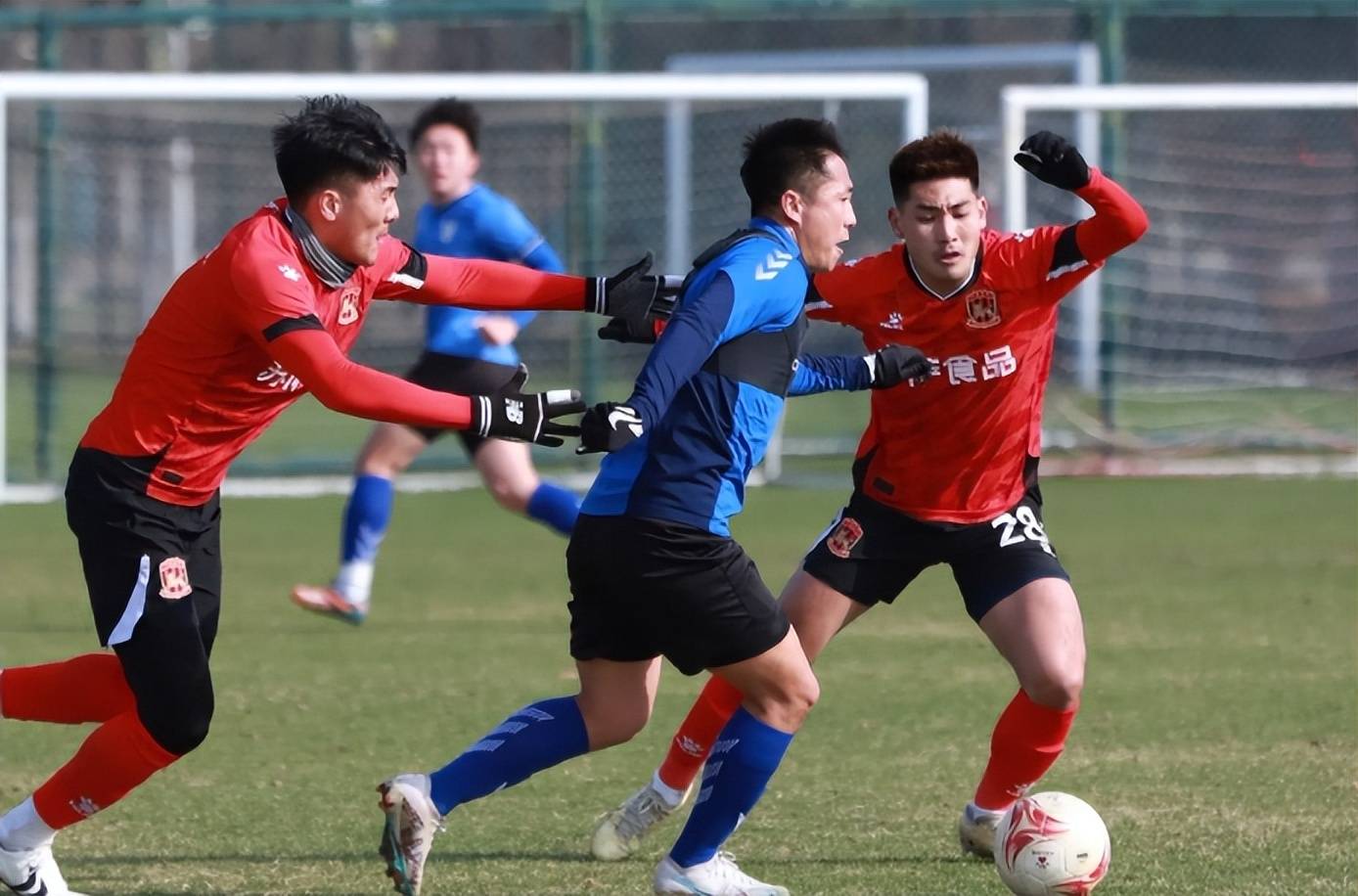 鲁能门将稳固表现，让对手无计可施的简单介绍