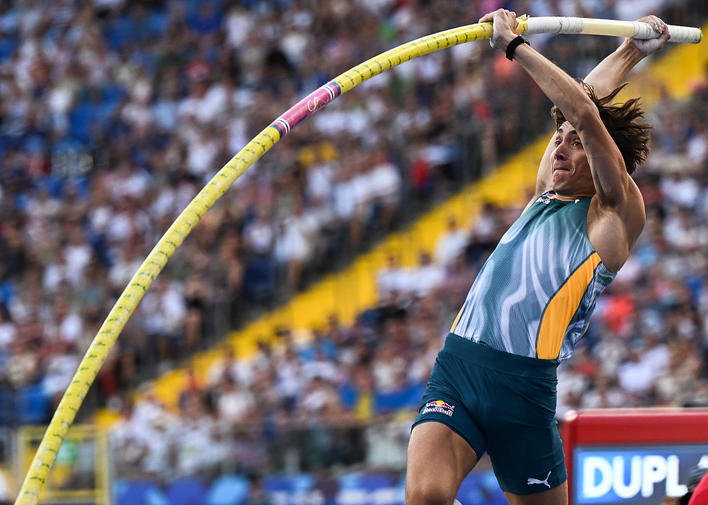 DB彩票入口-关于肆虐场上！选手刷新世界纪录的信息