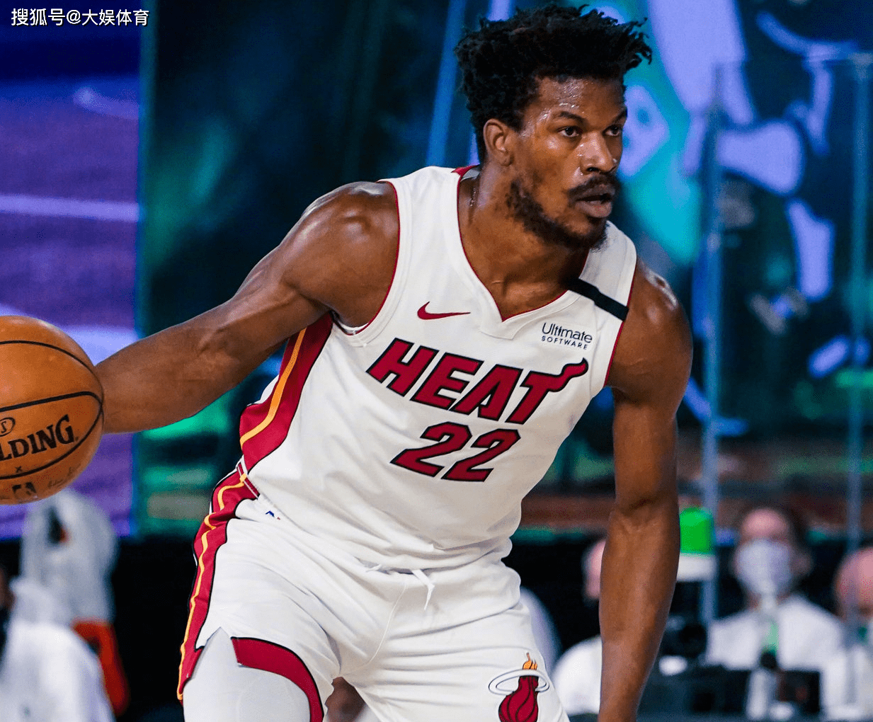 DB game-热火大胜篮网，取得五连胜的简单介绍